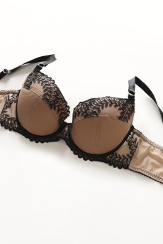 画像8: OFRA beige-black B214 | グラマー向けすっぴん美乳ブラ・ストラップ太め・バストサロン推奨・プランジブラ・B〜Hカップ・ベージュ×ブラック| ewabien エヴァビアン| 輸入下着・高級ランジェリー  (8)