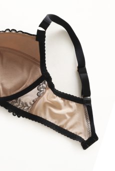 画像12: OFRA beige-black B214 | グラマー向けすっぴん美乳ブラ・ストラップ太め・バストサロン推奨・プランジブラ・B〜Hカップ・ベージュ×ブラック| ewabien エヴァビアン| 輸入下着・高級ランジェリー  (12)