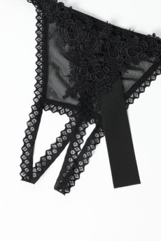 画像13: Celia Noir Crotchless thong | クロッチレスタンガ（オープンクロッチ・レース・シースルー・ブラック）| Obsessive 高級Sexyランジェリー【即日発送・サイズ交換NG】※メール便対象※輸入下着・ランジェリー   (13)