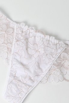 画像11: FLEUR white thong  | タンガ・Ｔバック・ホワイト | Sawren サブレン【即日発送・サイズ交換NG】※メール便対象※輸入下着・高級ランジェリー  (11)