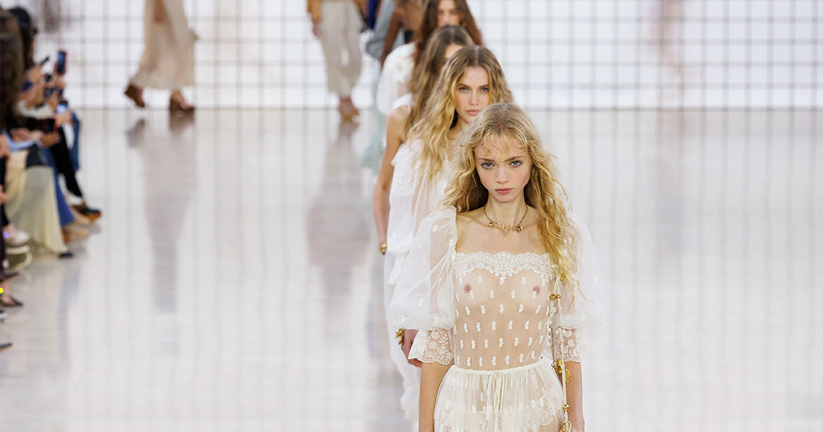 Chloé Paris Fashion Week Womenswear S/S25